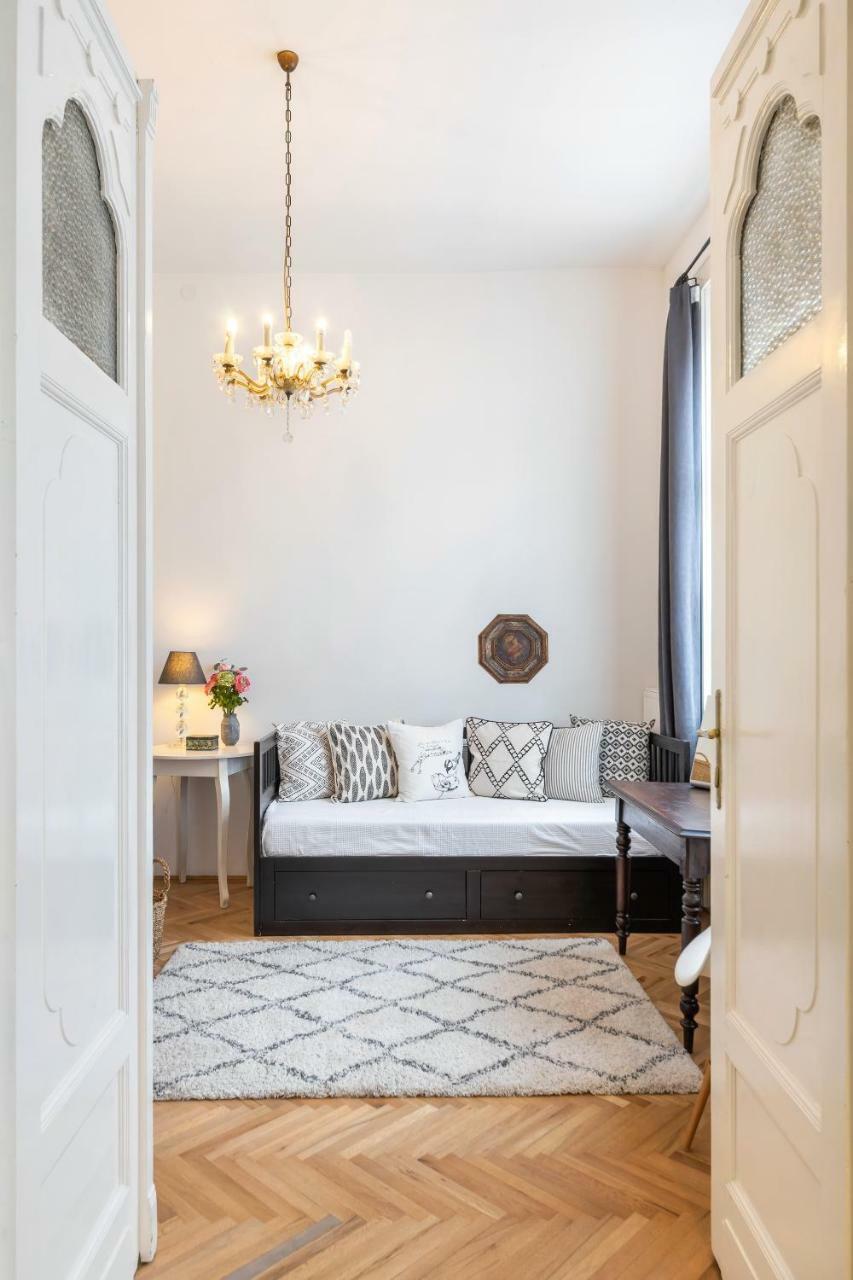 Best Stay Apartment Apartamento